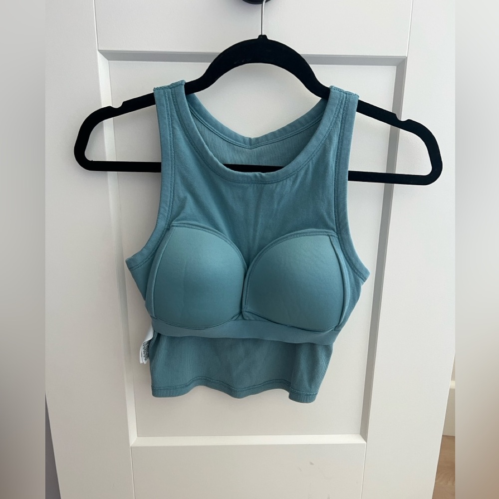 Uniqlo Blue Cropped Padded Tank Top size S